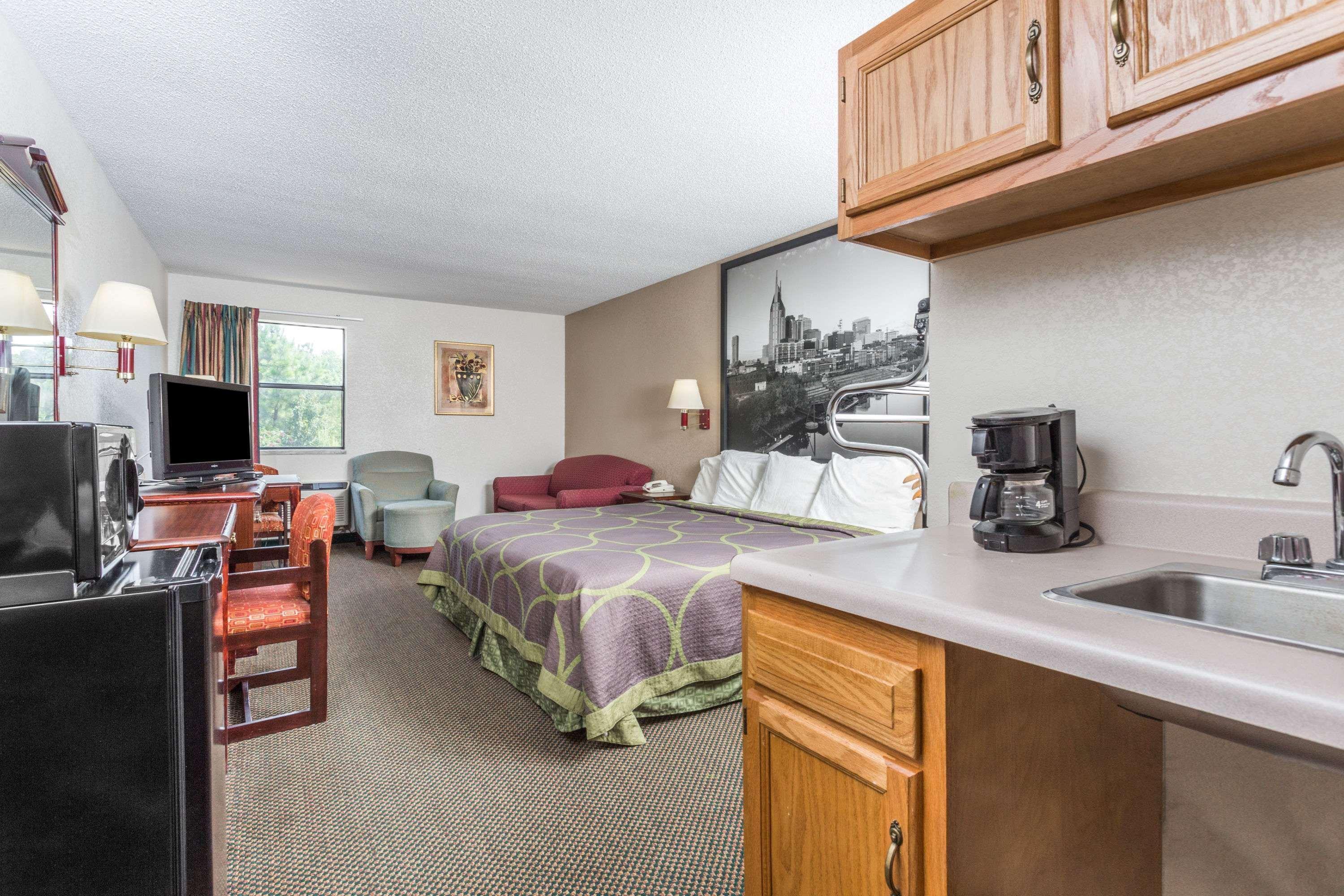 Hotel Super 8 By Wyndham Dickson Esterno foto