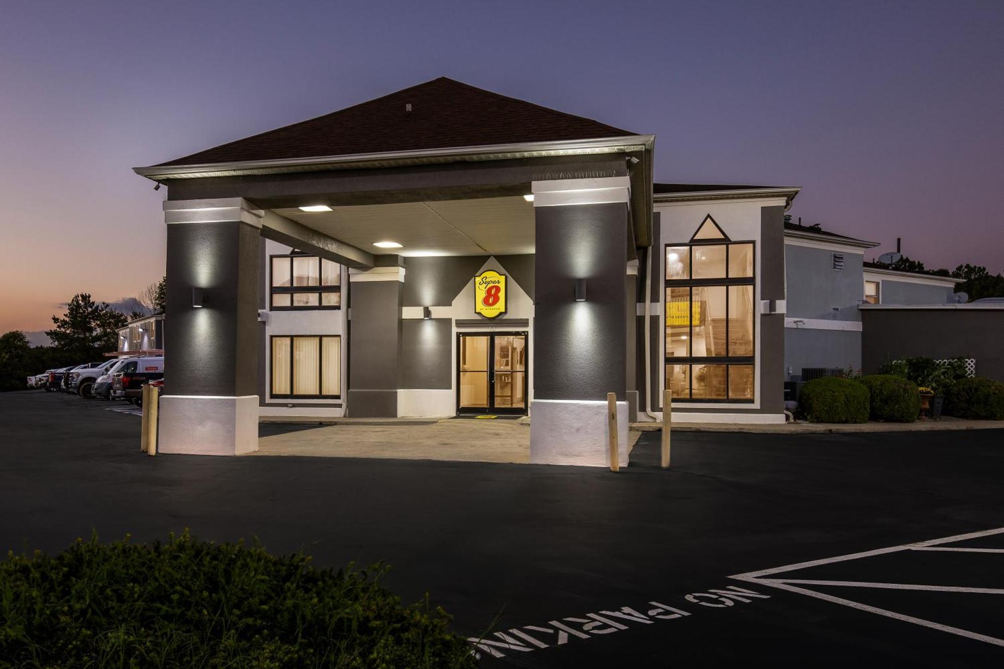 Hotel Super 8 By Wyndham Dickson Esterno foto