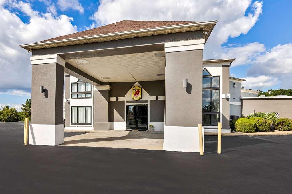 Hotel Super 8 By Wyndham Dickson Esterno foto
