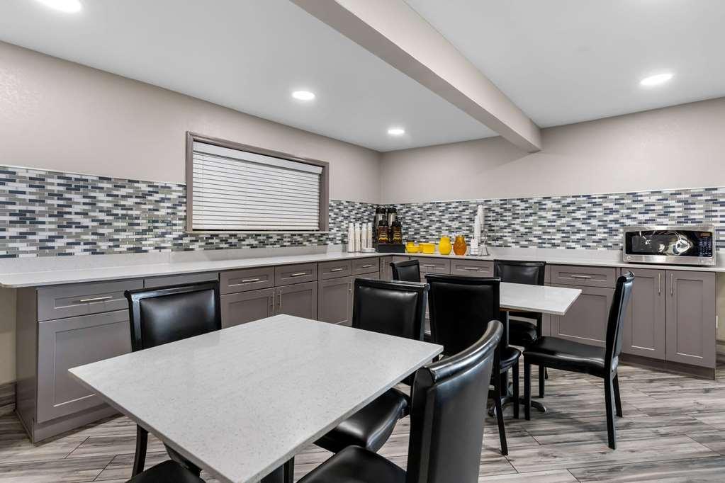 Hotel Super 8 By Wyndham Dickson Ristorante foto